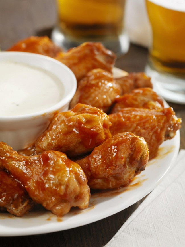 wings-with-ranch_85850