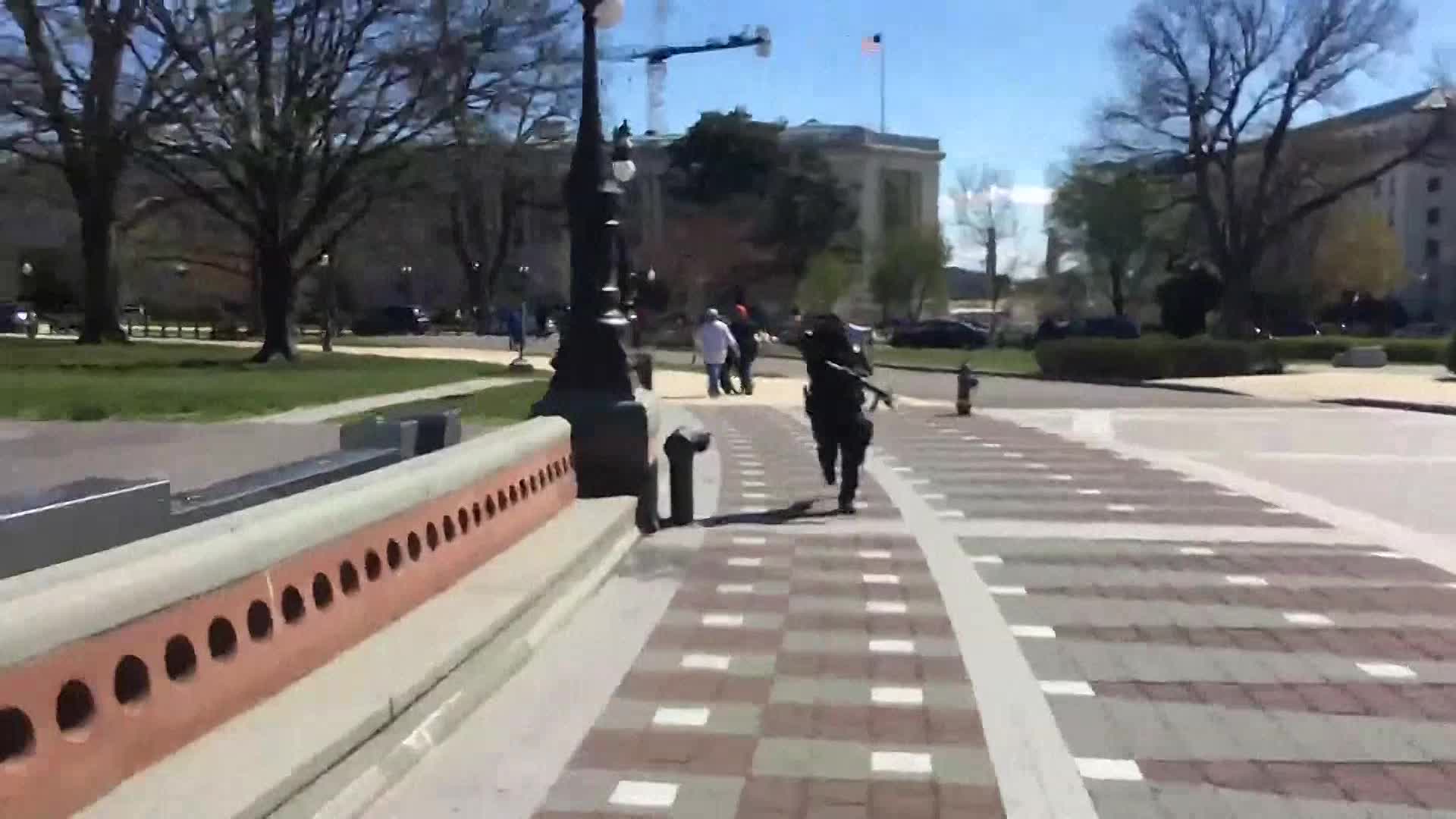 Shooting outside U.S. Capitol building