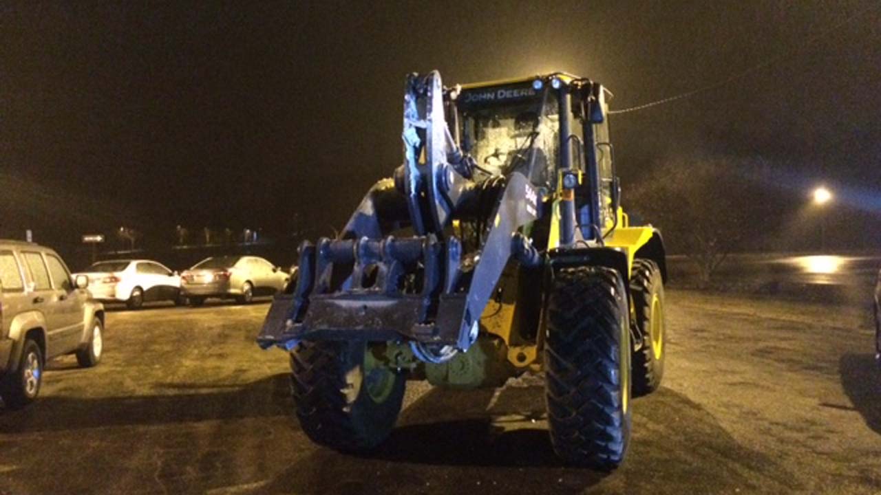 front end loader burglary_1458049236739_961082_ver1.0_99902