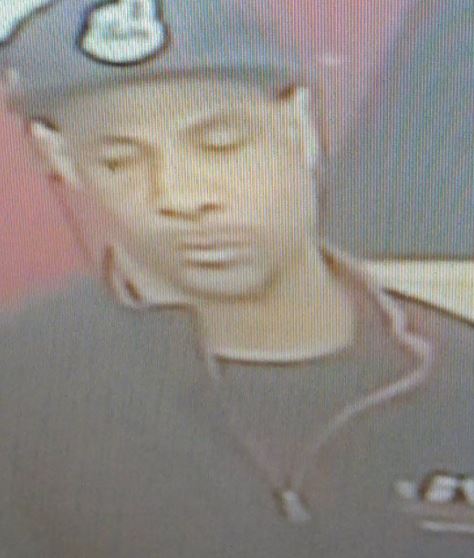 robbery suspect via cpd_104404