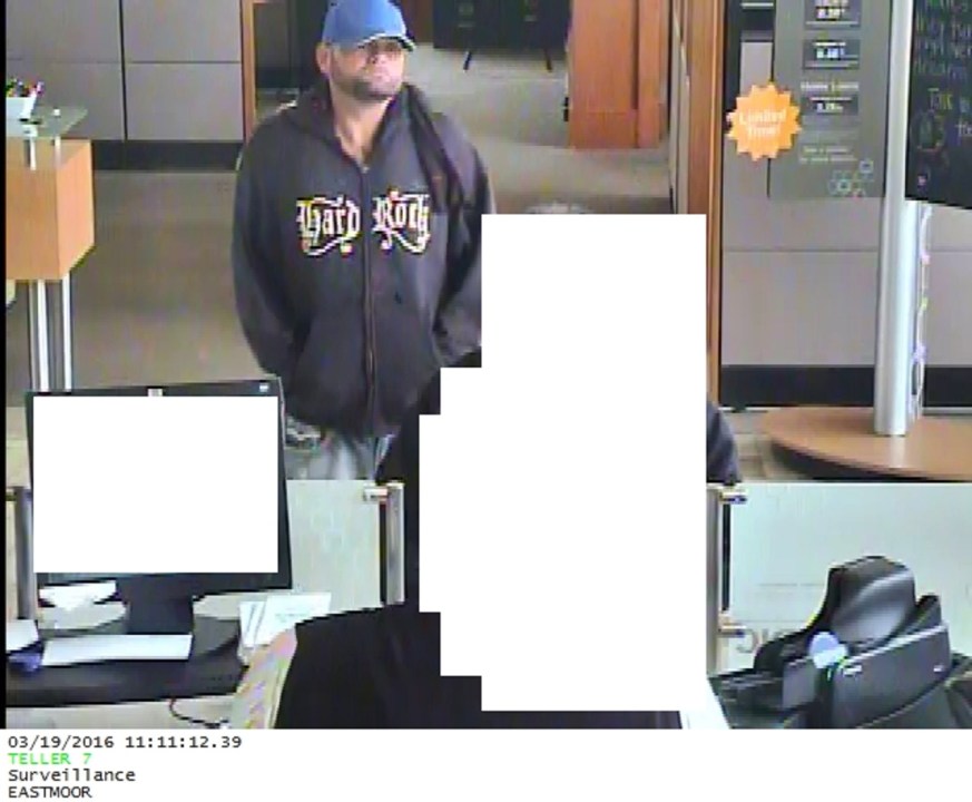 Suspect pic Huntington Bank robbery_101815