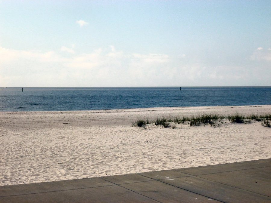 05_beach_110125
