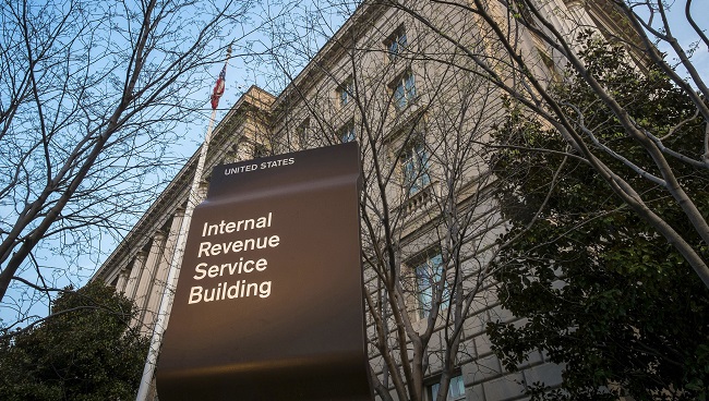 Tax Fraud Crackdown_111463