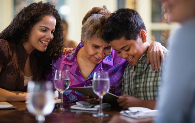 restaurants-kids-eat-free-680x430_108987
