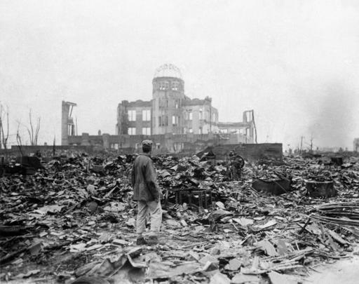 Obama Hiroshima_123312