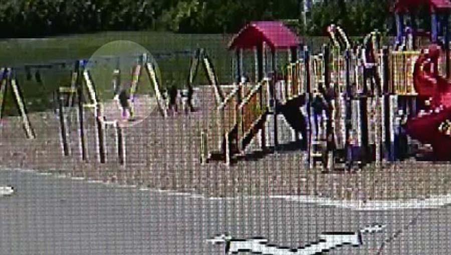 5-20-stabbing-surveillance_127873