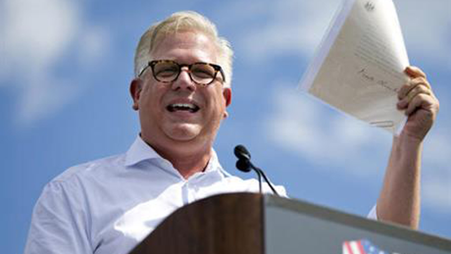 glenn-beck-ap_132136
