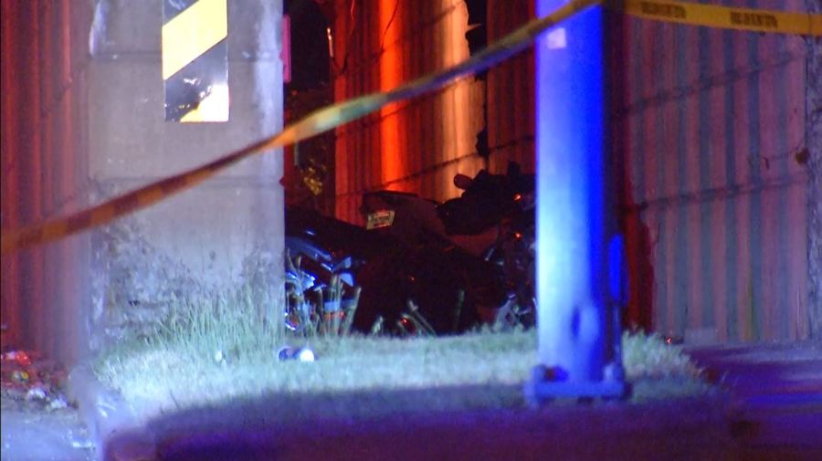 MOTORCYCLE CRASH_139775