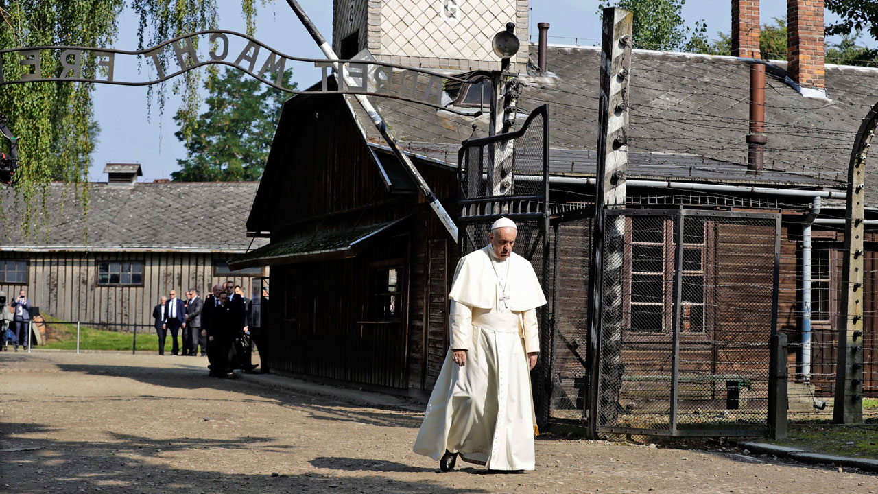 pope-header_154967