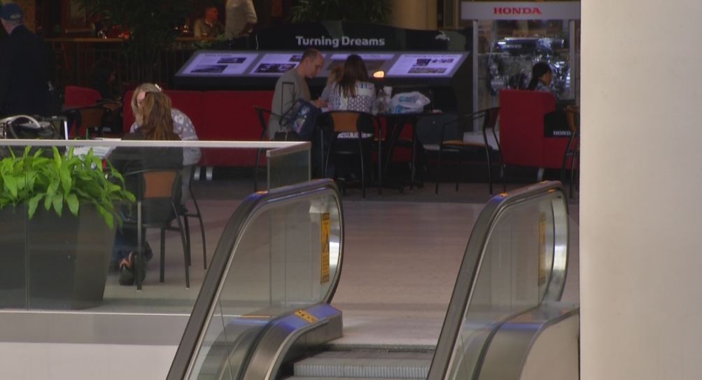 AIRPORT STILL_159546