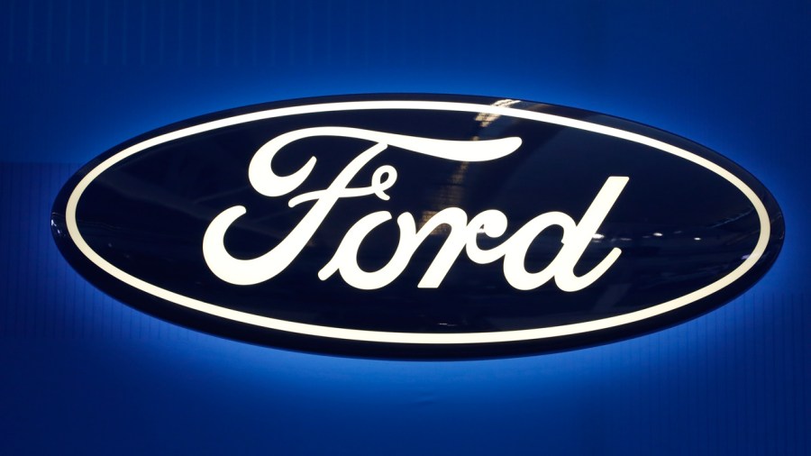 Ford-Recall_King_160572