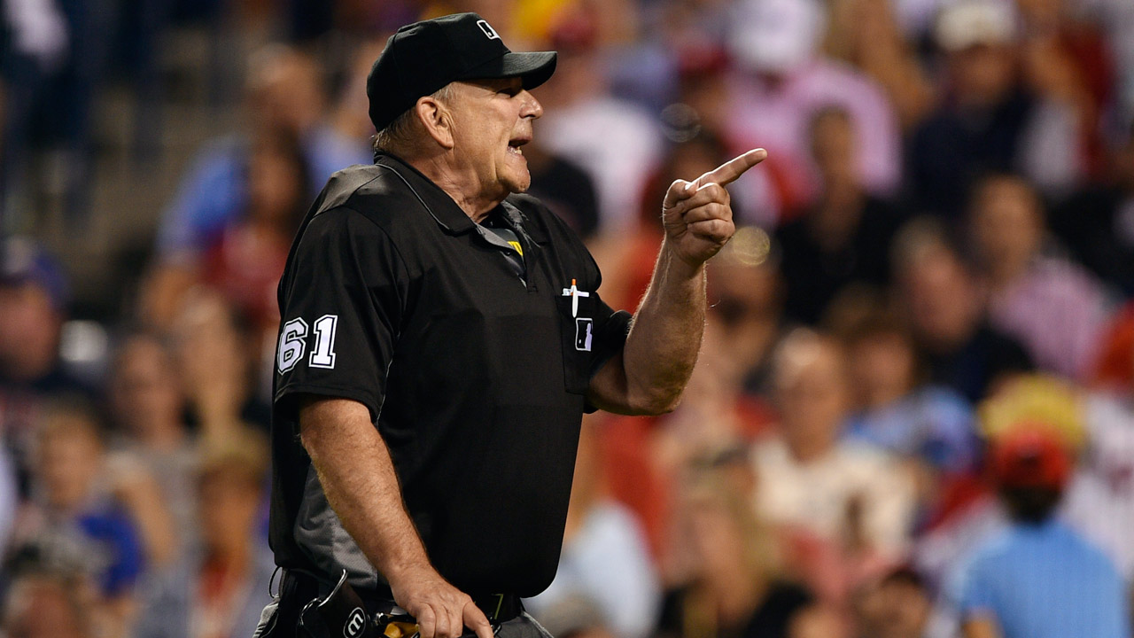 phillies-ump_156692