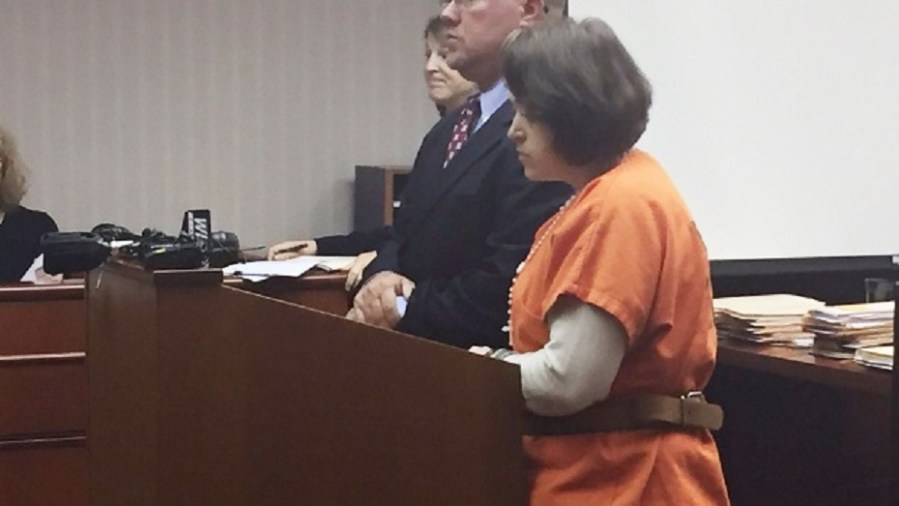 9-19-theresa-in-court_184906