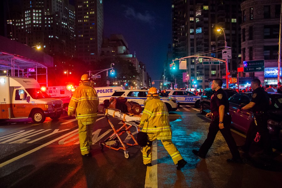 APTOPIX Manhattan Explosion_184420