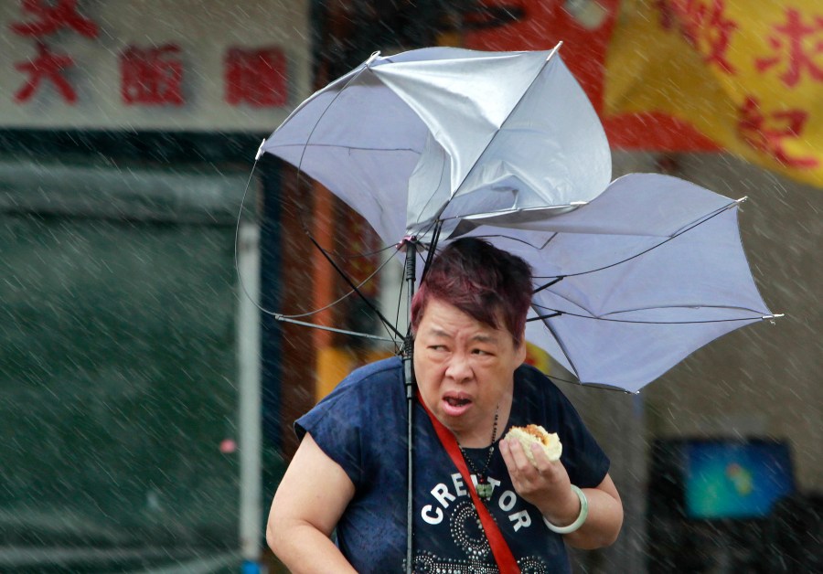 APTOPIX Taiwan Typhoon_188354