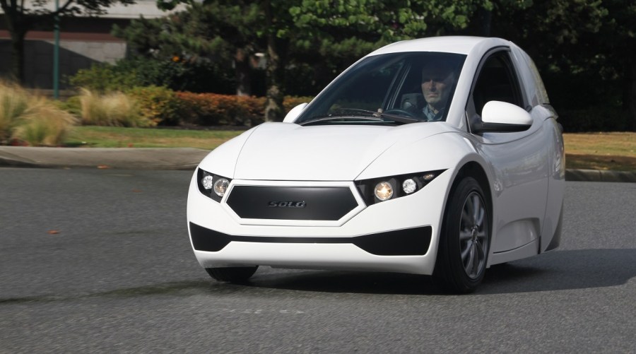 Electric Three-Wheeler_180971
