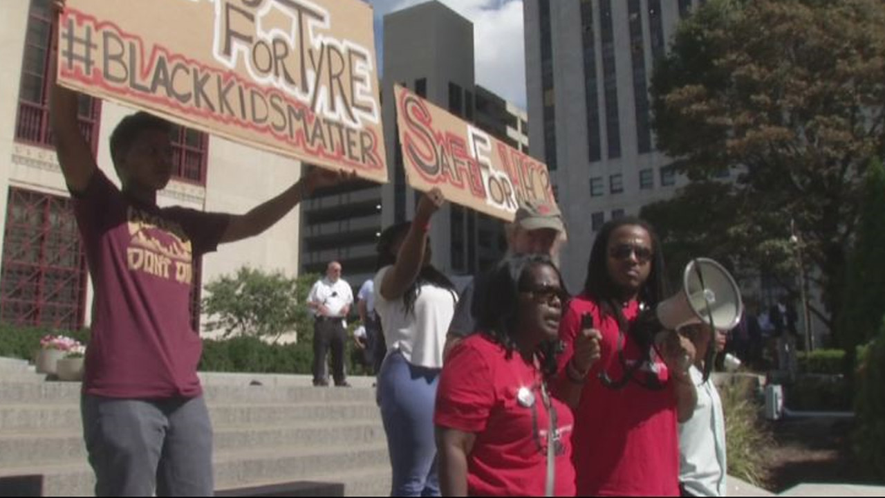 tyre-king-city-hall_184997