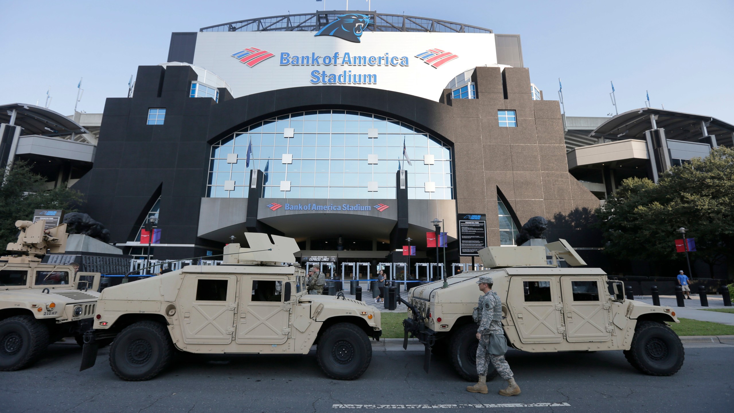 Vikings Panthers Football_187493