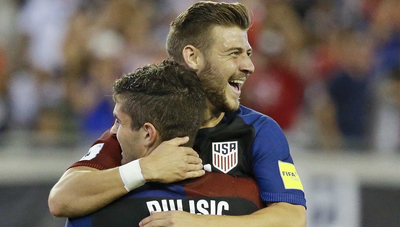 Christian Pulisic, Paul Arriola_179998
