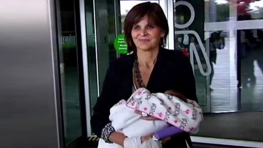 62yo-gives-birth_197204