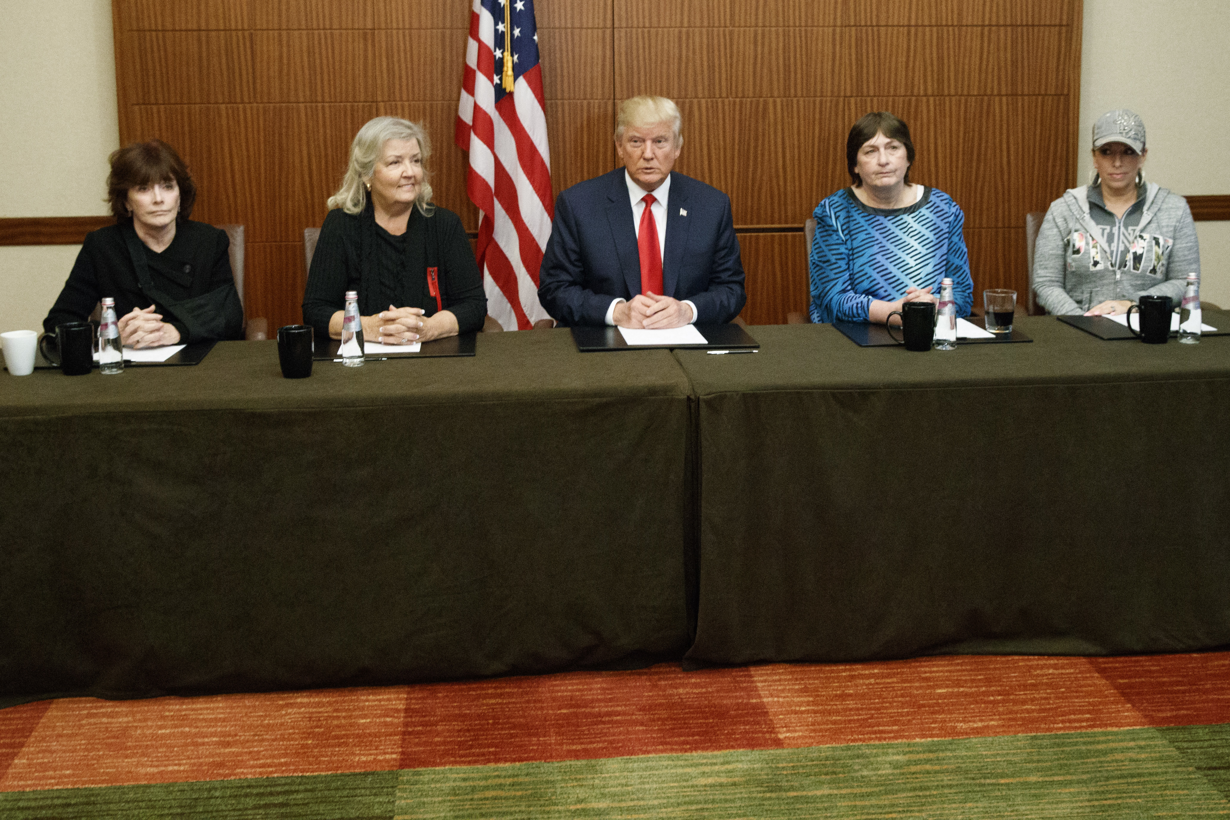 Donald Trump, Paula Jones, Kathy Shelton, Juanita Broaddrick, Kathleen Willey_192943