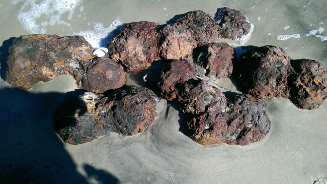 cannonballs_193038