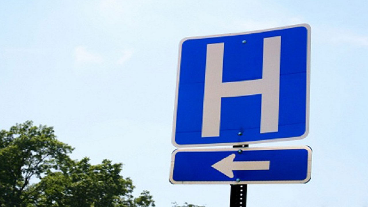 generic-hospital-sign-resized_194791
