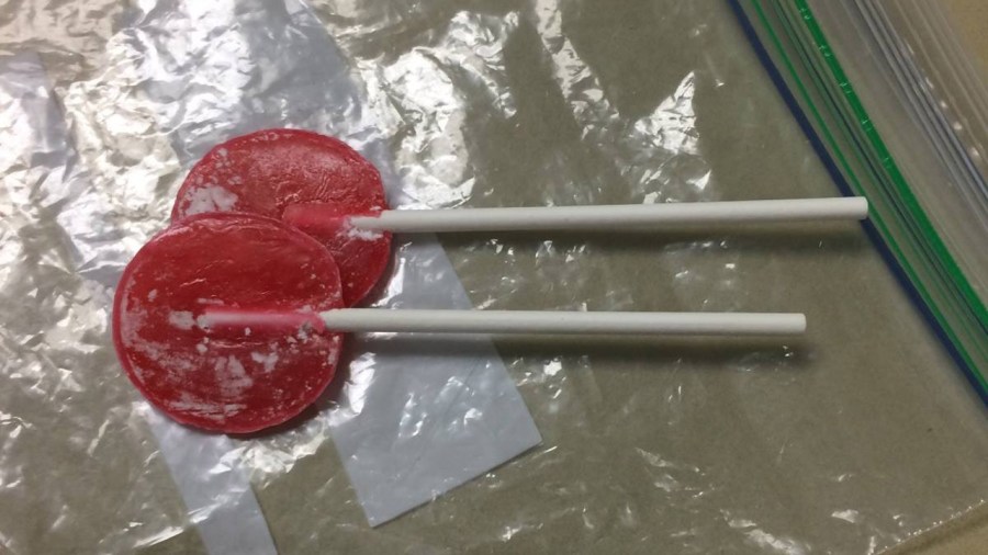 drug-lollipops_210402