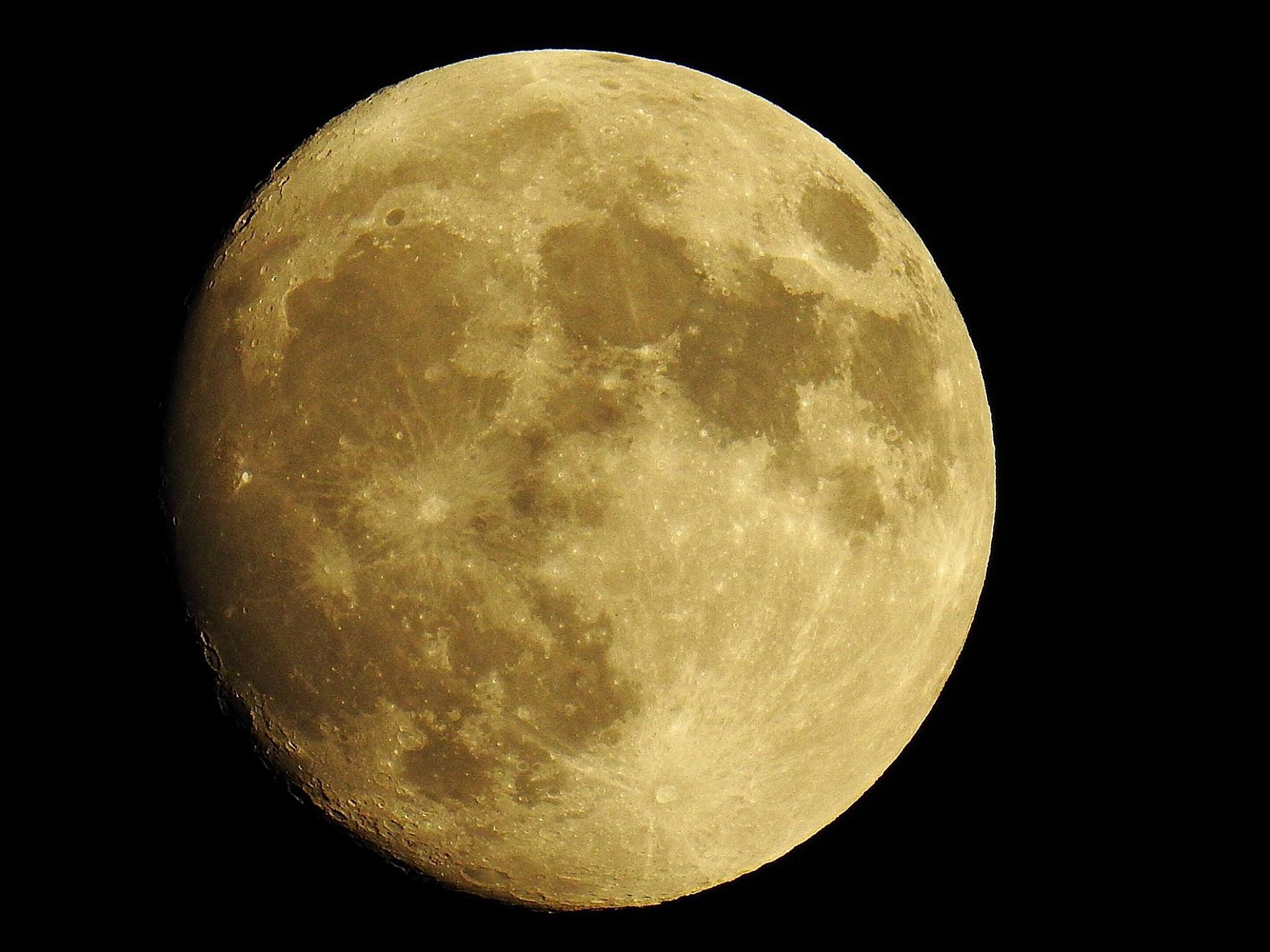 full-moon-robert-fauble-supermoon-nov-2016_207157