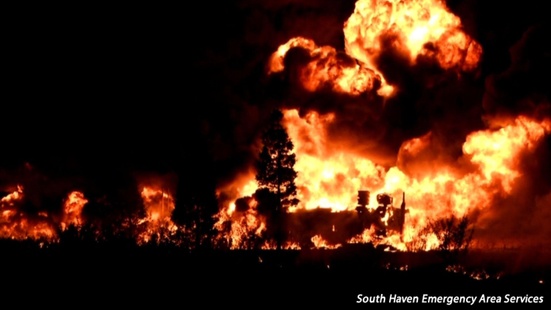 nc_tankercrash1121_1920x1080_210447