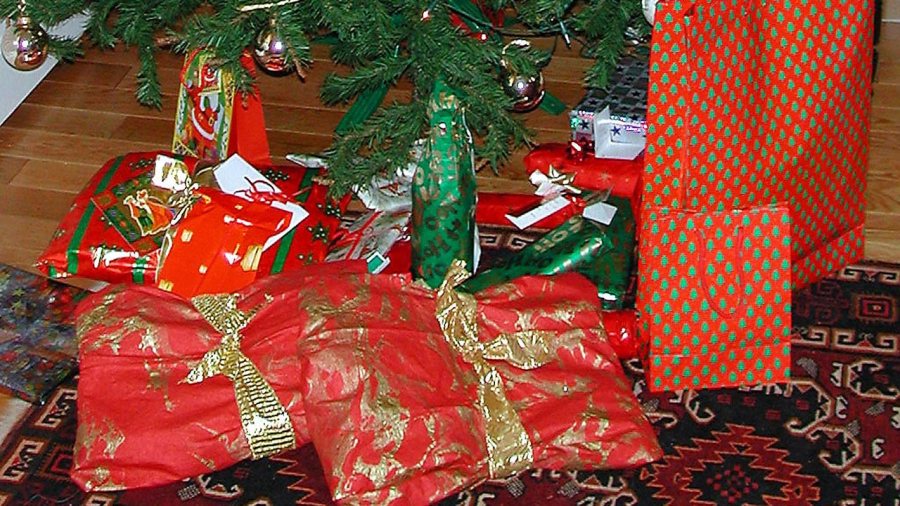 christmas-gifts-presents_220989