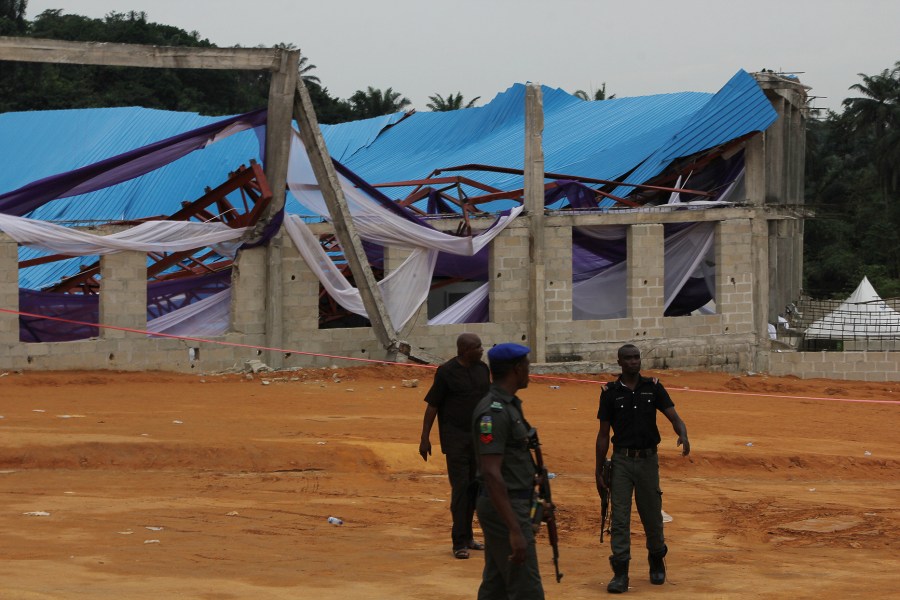 Nigeria Collapsed Church_219122