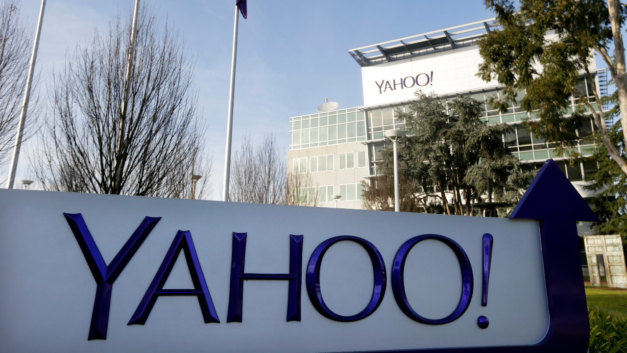yahoo-government-email_191031