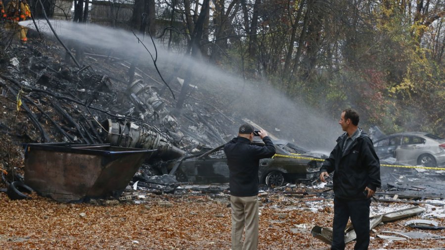 akron-plane-crash_236362