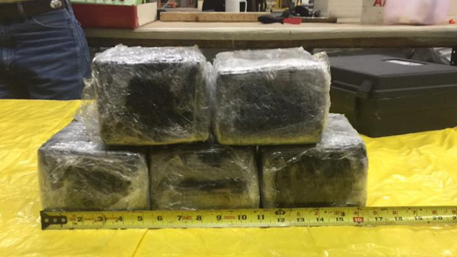 cocaine-found-in-plane_238429