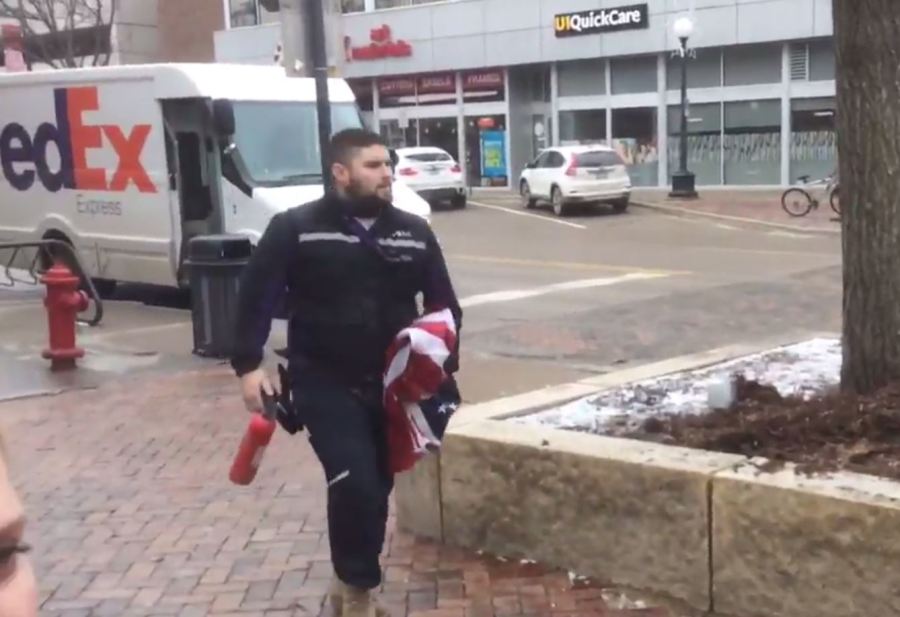 fedex-guy_237150