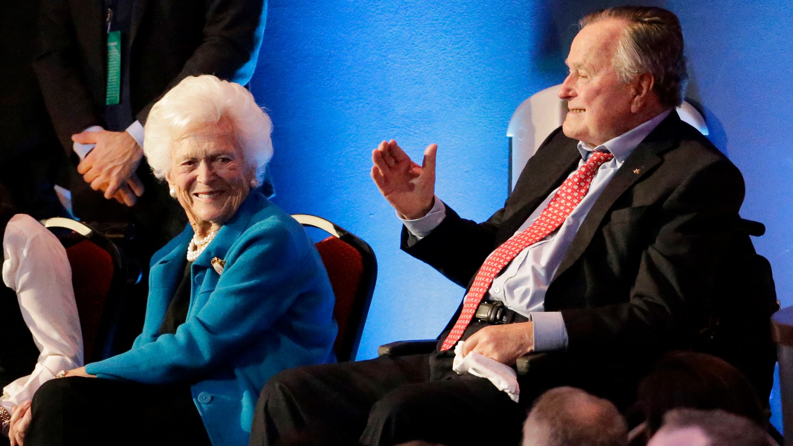 George Bush,Barbara Bush_233476