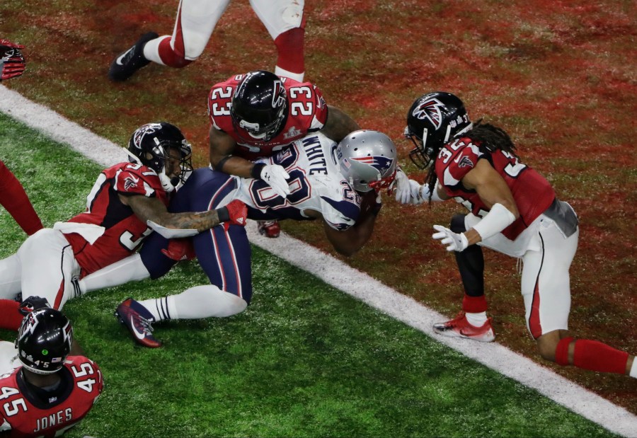 APTOPIX Patriots Falcons Super Bowl Football_243765