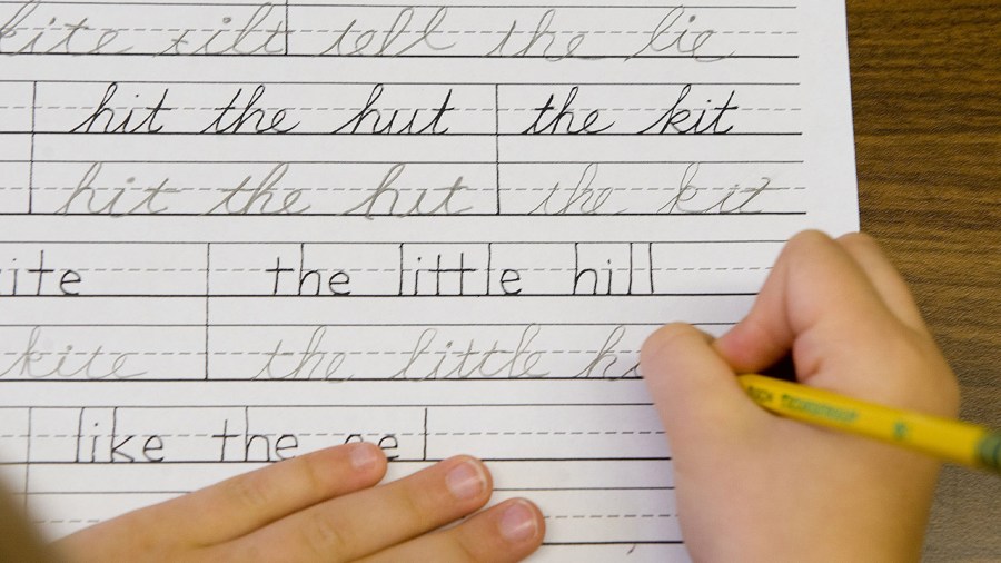 cursive-handwriting_251133