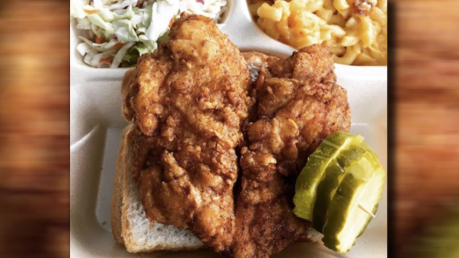 hotchickentakeover_256426