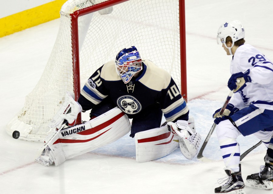 Joonas Korpisalo, William Nylander_252114