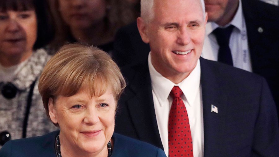mike-pence-angela-merkel_253611
