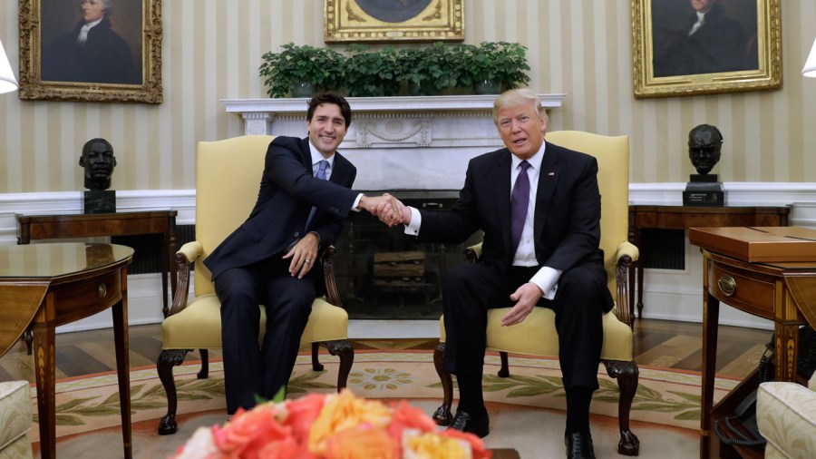 trumpcanadaweb_250337