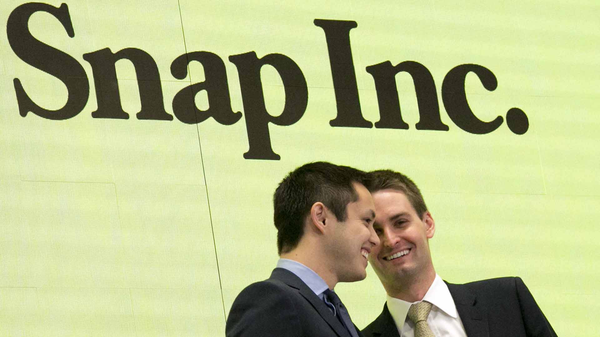 Evan Spiegel,Bobby Murphy_260990