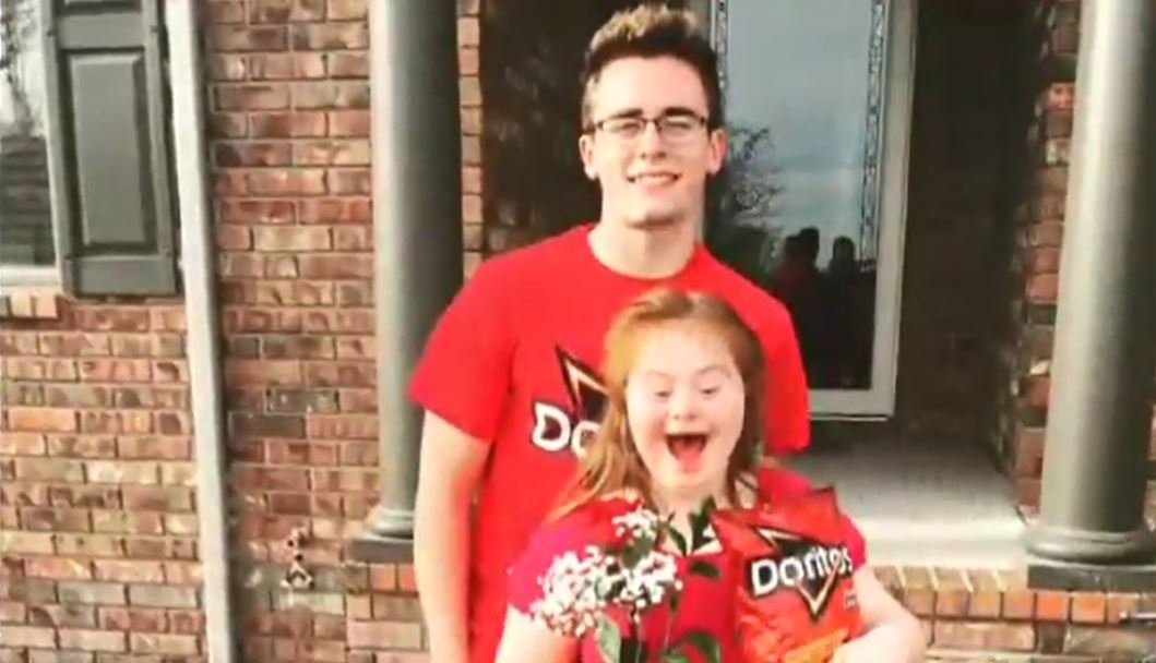 doritospromposal_272894