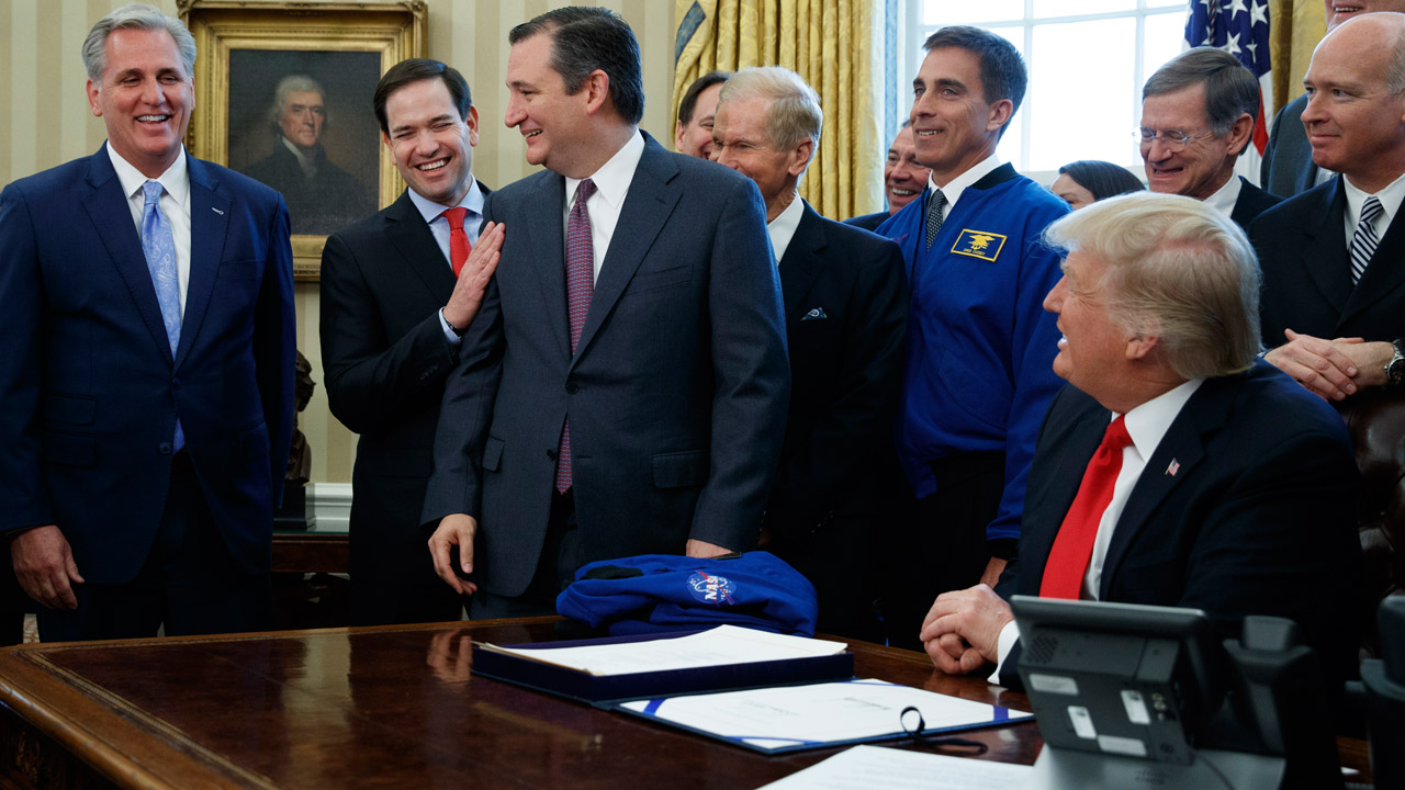 trumpnasa_272454