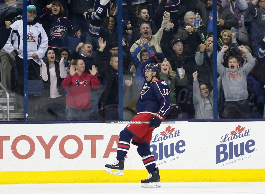 Brandon Saad_261396