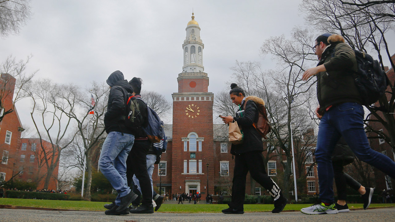 college_283658