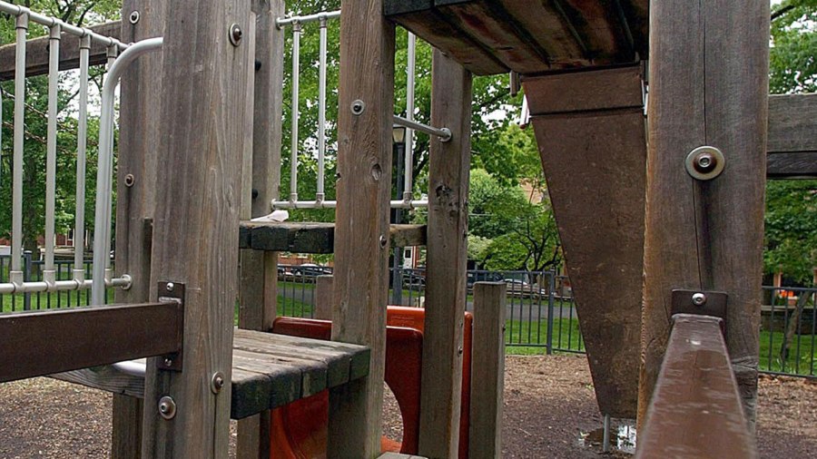 generic-playground_251175