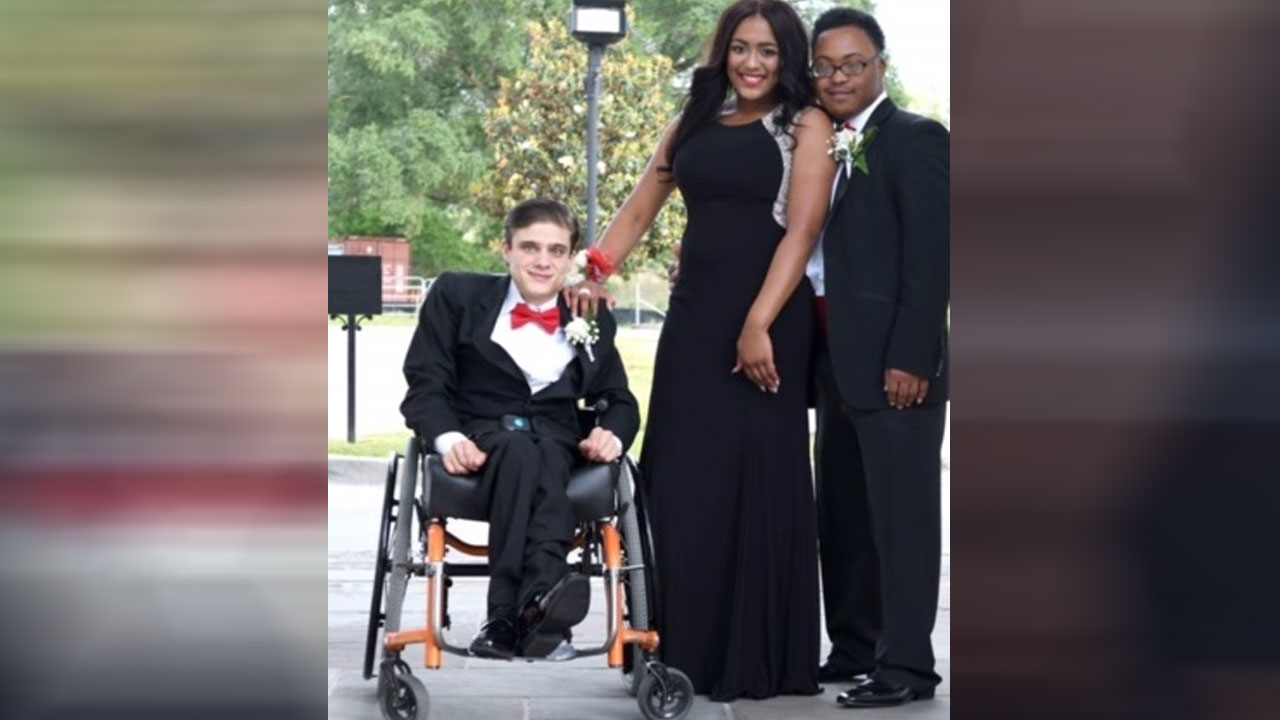 louisana-prom_291102